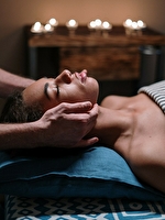 massage du cuir chevelu, ce soin consiste à libérer des émotions,des tensions et réequilibrer les énergies